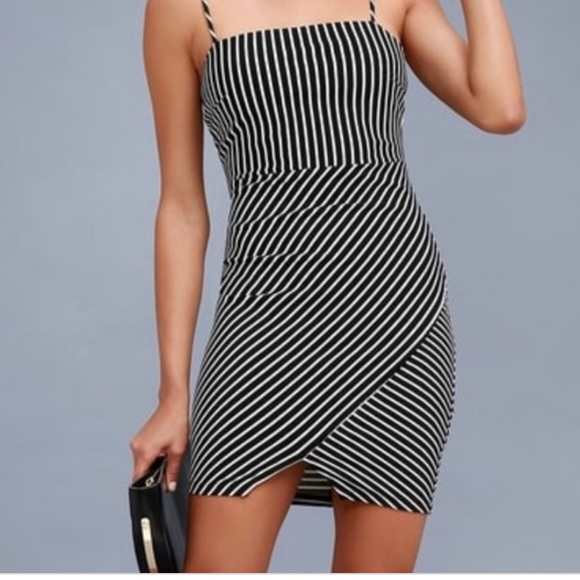 Lulus Dresses & Skirts - Lulus body con spaghetti strap dress size Medium